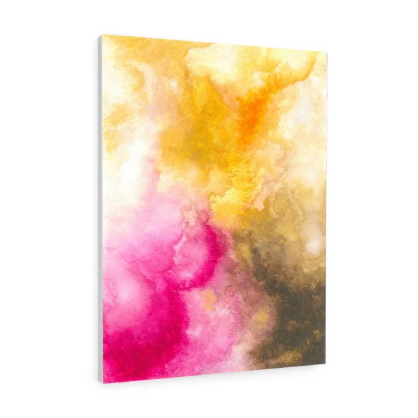 wall decor and paintings